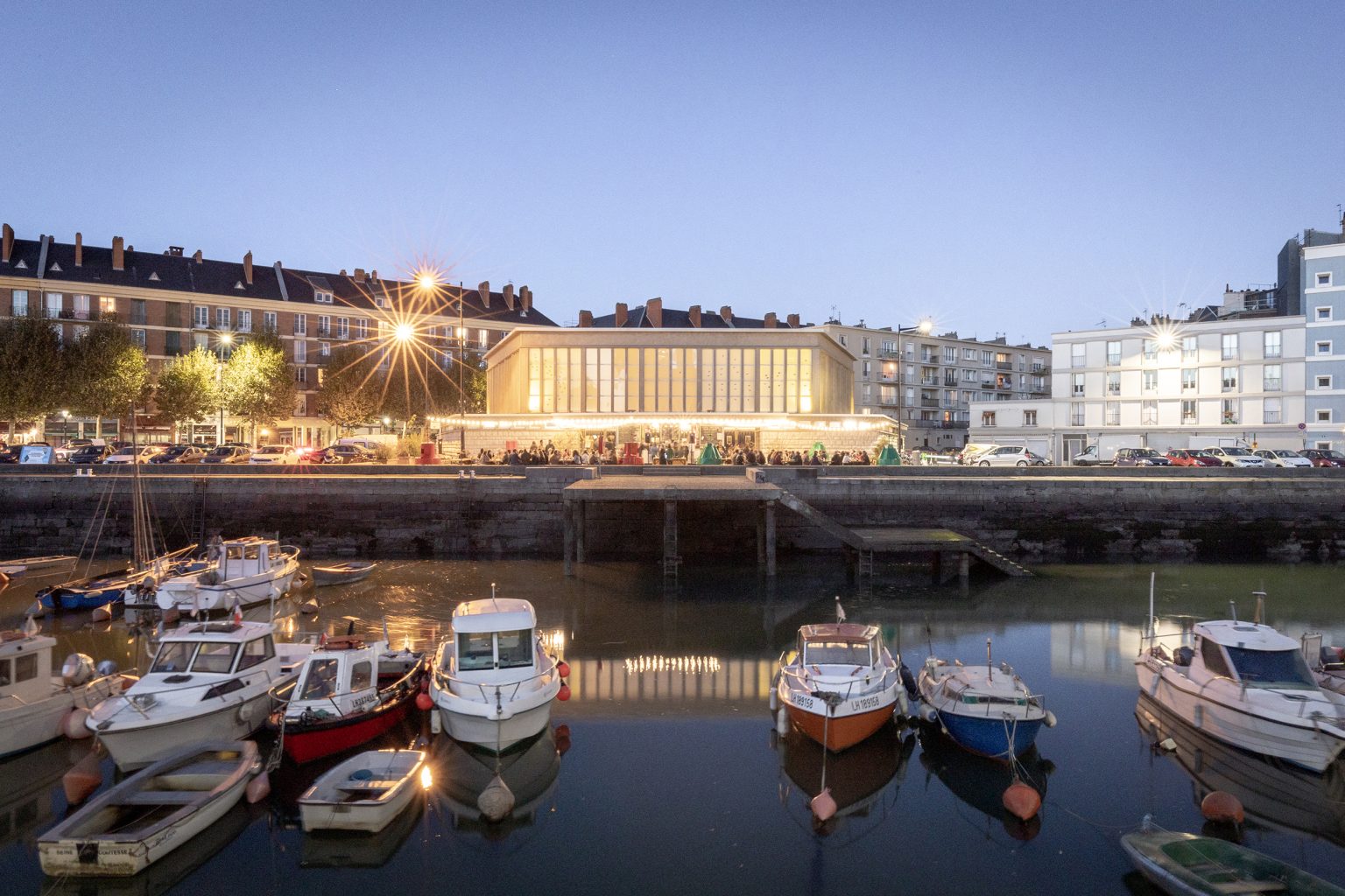 Halle aux poissons le havre en extérieur